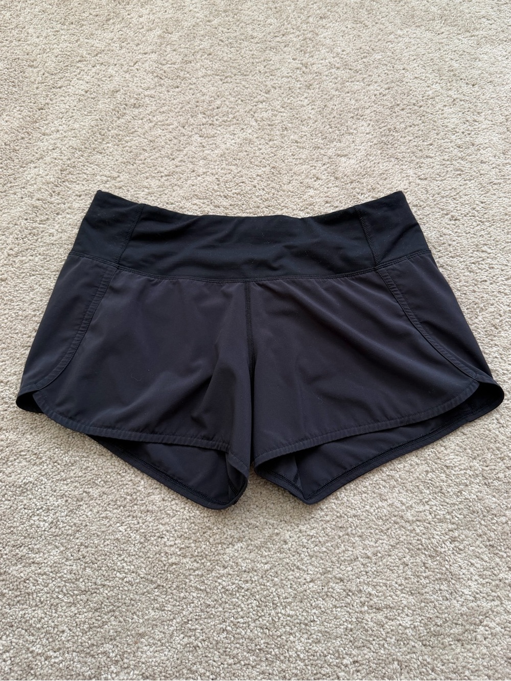 Lululemon black Speed Up Shorts